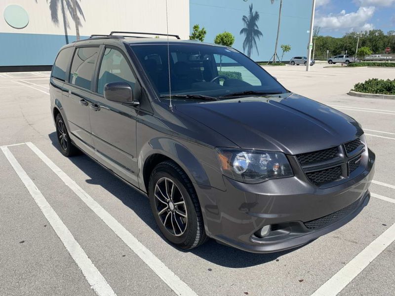 Dodge Grand Caravan GT rental