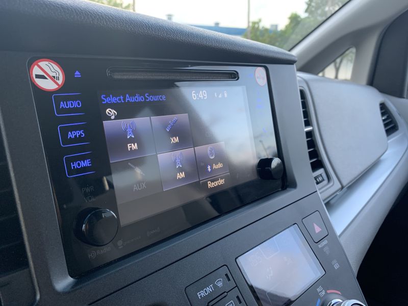 Toyota Sienna pic #1370