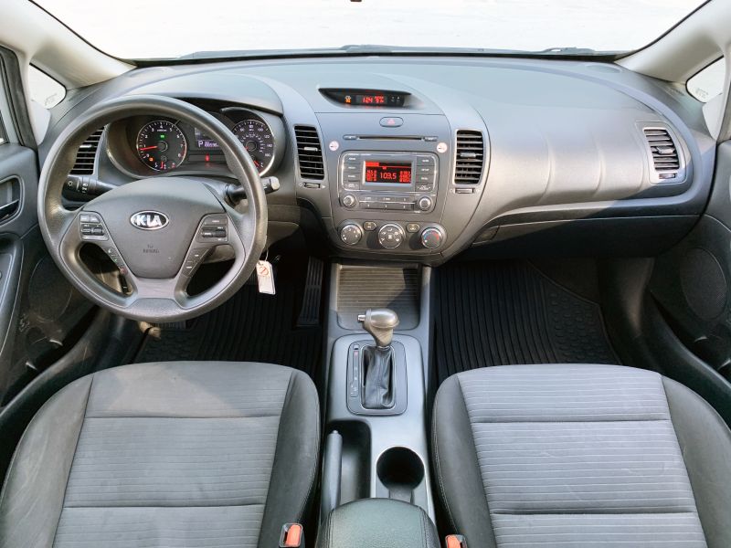 Kia Forte pic #1442