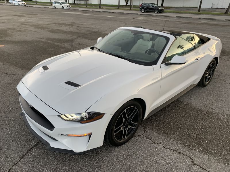 Ford Mustang long-term rental in Miami, Florida