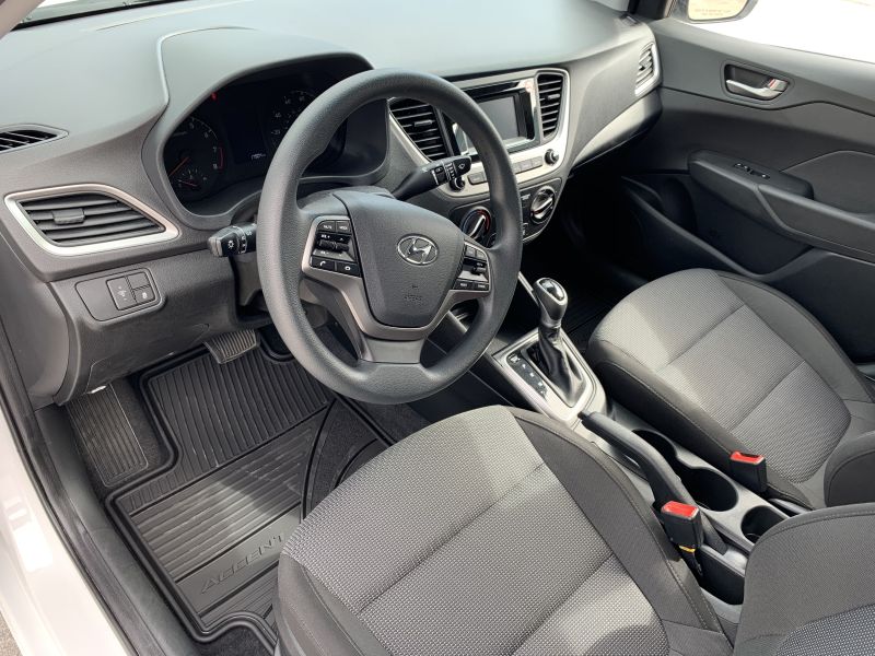 Hyundai Accent pic #1652