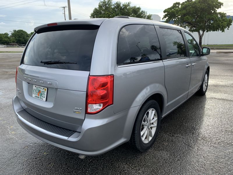 Dodge Grand Caravan pic #1689