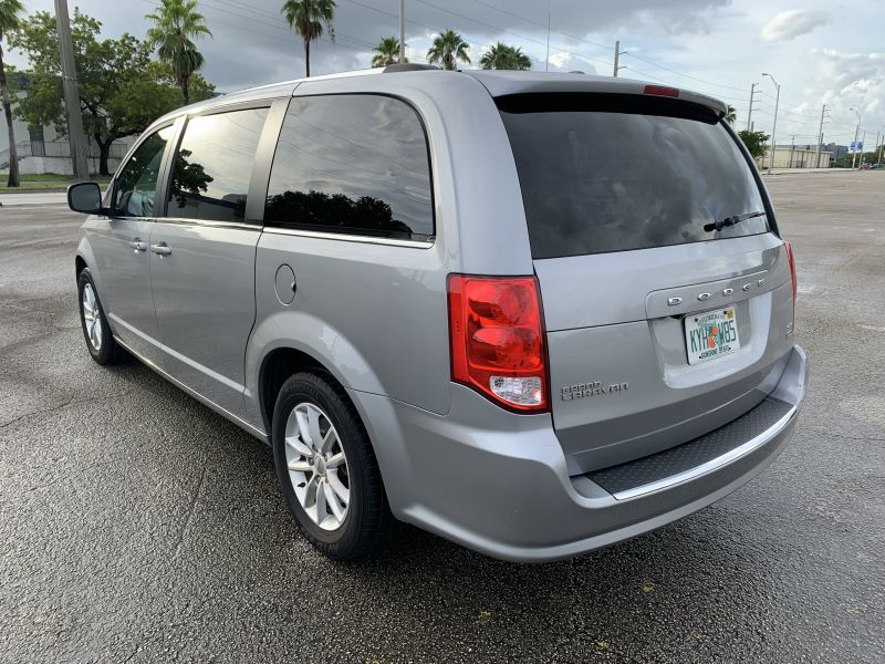 Dodge Grand Caravan pic #1690