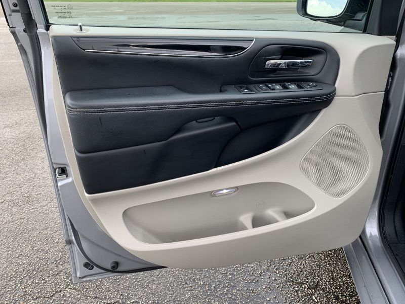 Dodge Grand Caravan pic #1707