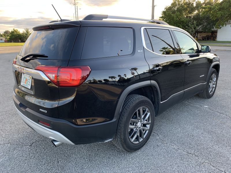GMC Acadia for rent