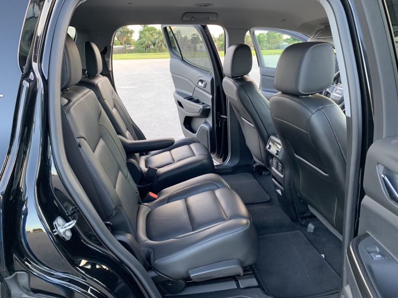 GMC Acadia pic #1812