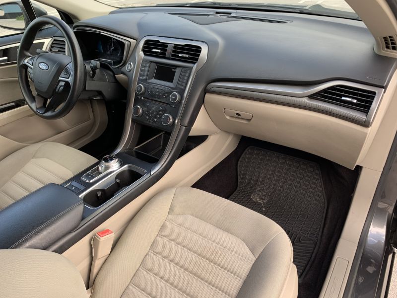 Ford Fusion Hybrid pic #2162