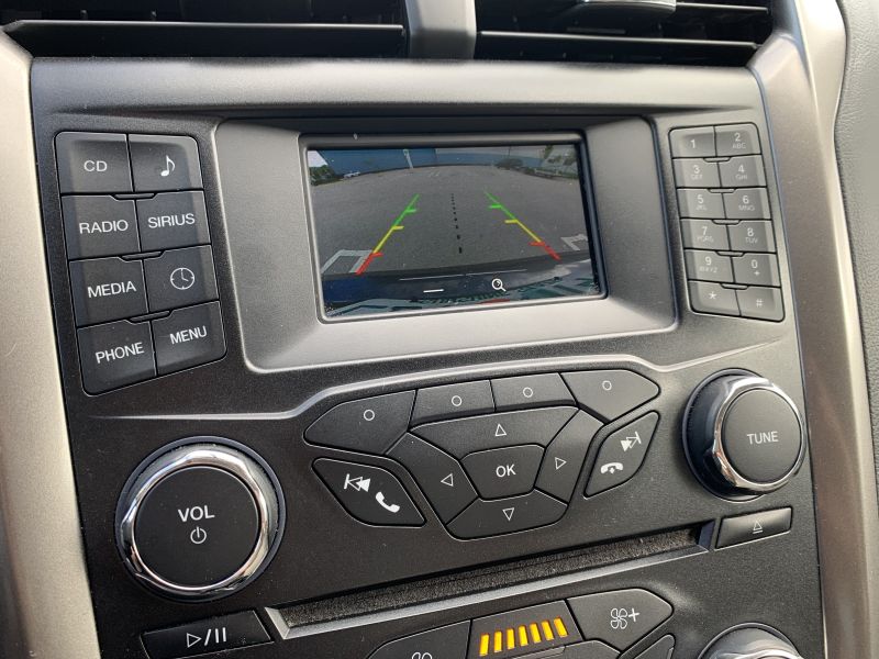 Ford Fusion Hybrid pic #2178