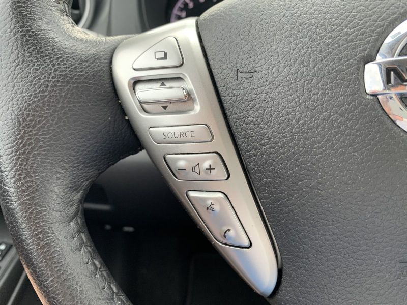 Nissan Versa Note pic #240