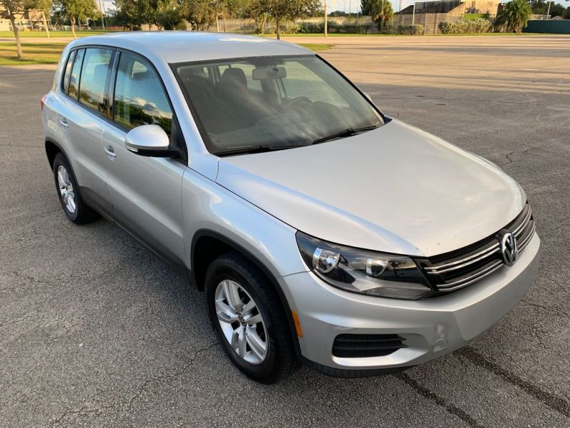 VW Tiguan rental