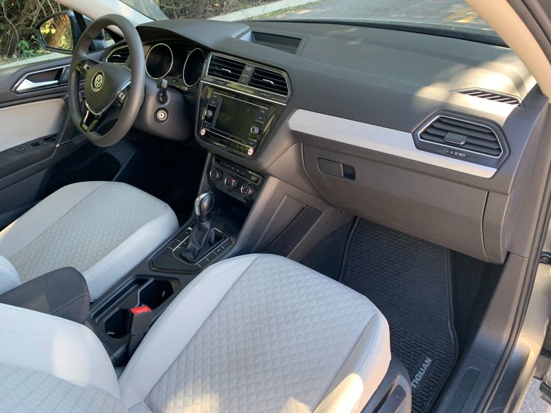 VW Tiguan pic #2677
