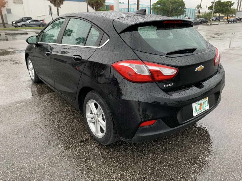 Chevrolet Cruze pic #290