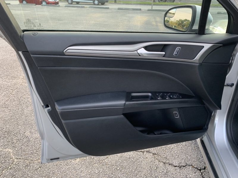 Ford Fusion Hybrid pic #339