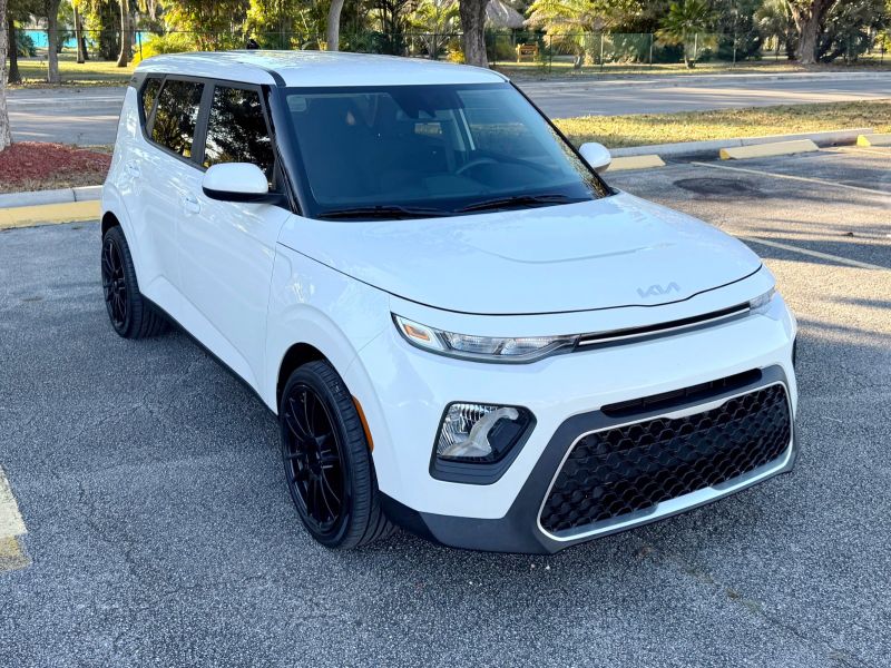 Kia Soul alquiler del coche