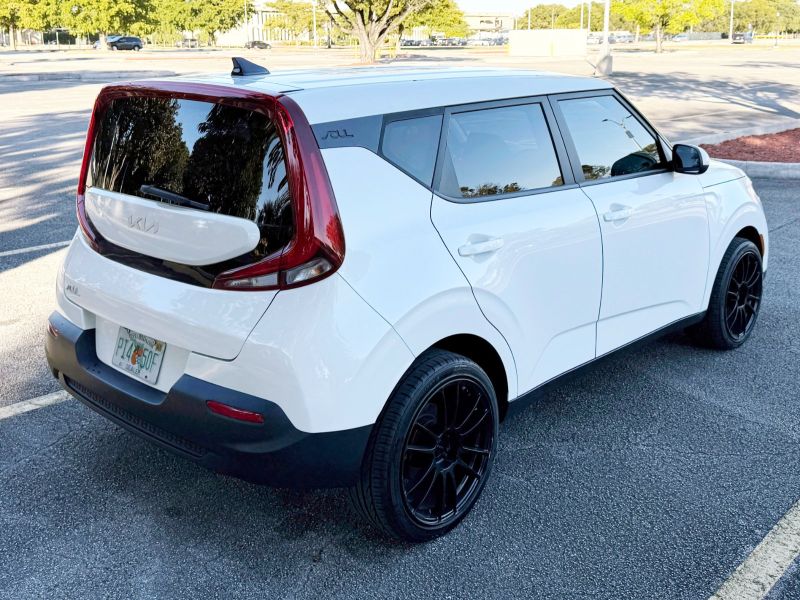 Kia Soul renta de auto