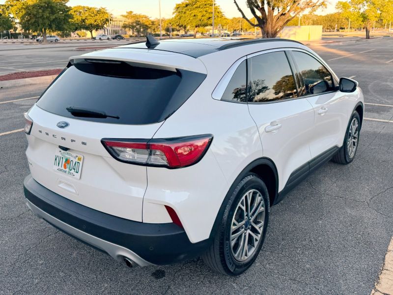 Ford Escape SE kiralanabilir