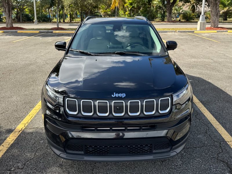 Jeep Compass Vermietung