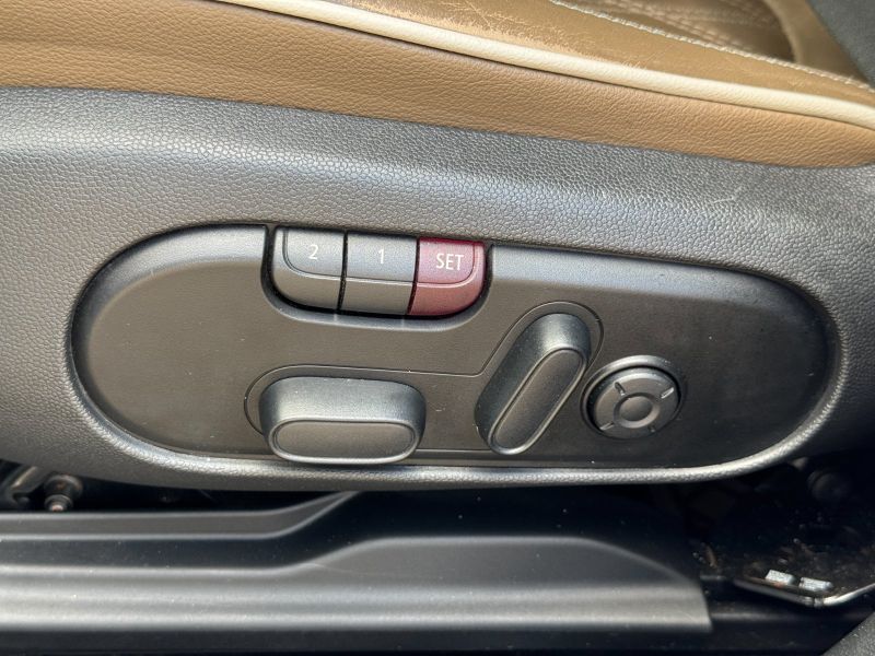 MINI Countryman Plug-In Hybrid pic #4796