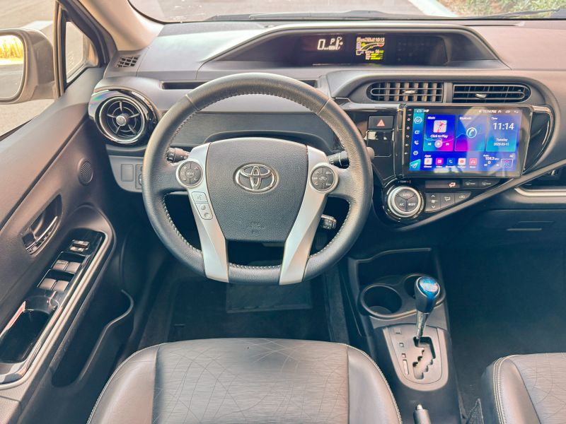 Toyota Prius C Four pic #4948