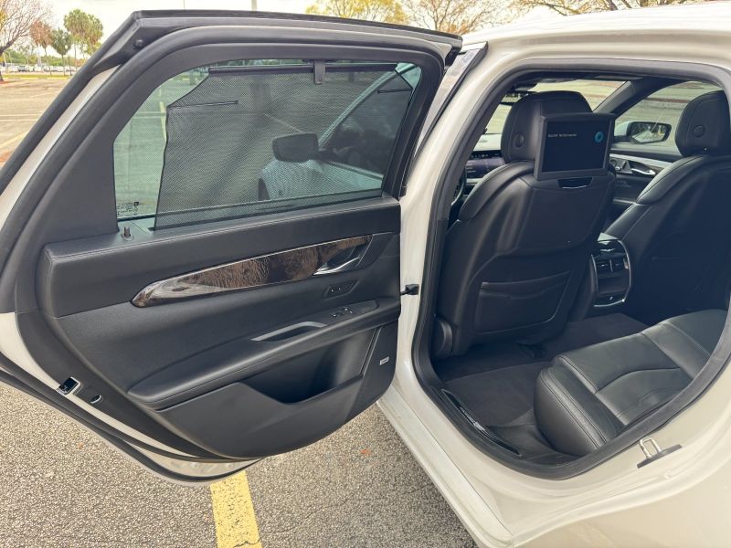 Cadillac CT6 Plug-In Hybrid pic #4985