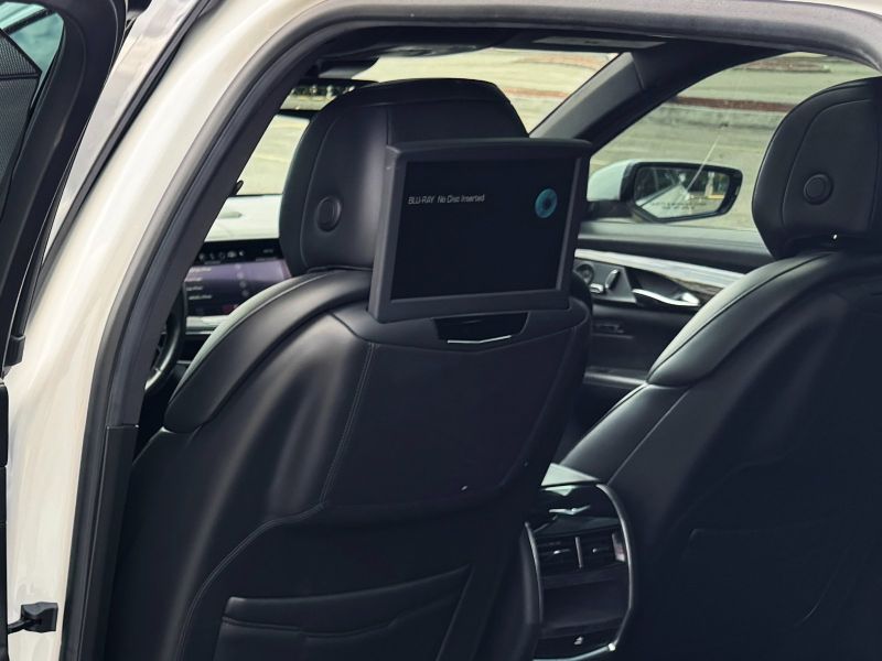 Cadillac CT6 Plug-In Hybrid pic #4986