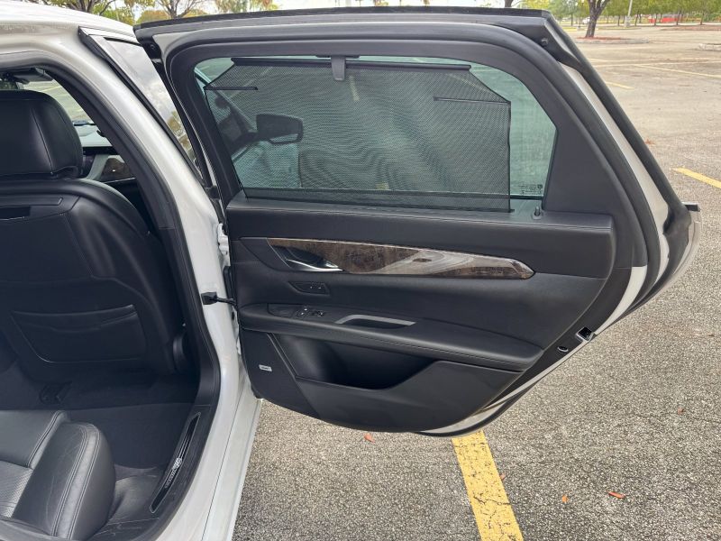 Cadillac CT6 Plug-In Hybrid pic #4990