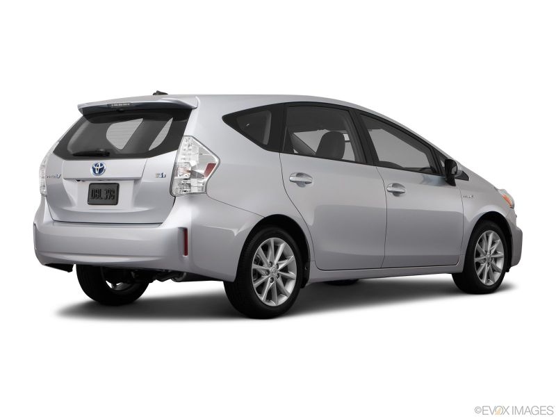 Toyota Prius V Five for rent