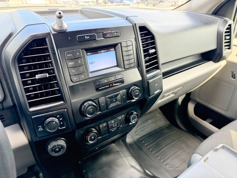 Ford F150 XL Ext Cab pic #5509