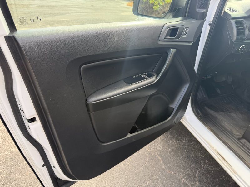 Ford Ranger XL Ext Cab pic #5554