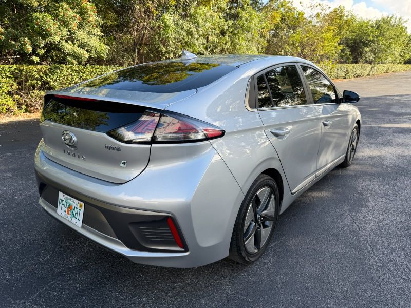 Hyundai Ioniq Hybrid  for rent