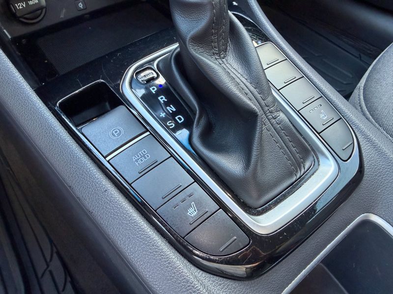 Hyundai Ioniq Hybrid  pic #5619