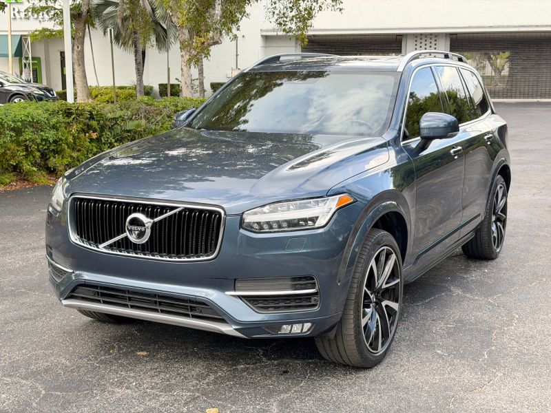 Volvo XC90 long-term rental in Miami, Florida