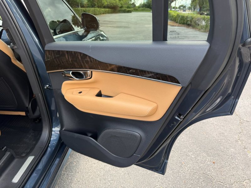 Volvo XC90 pic #5642