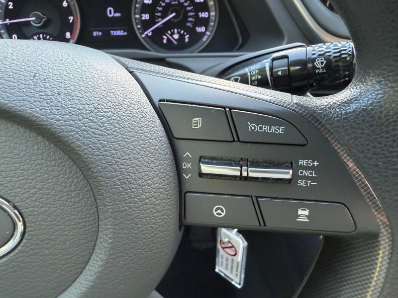 Hyundai Sonata pic #5782