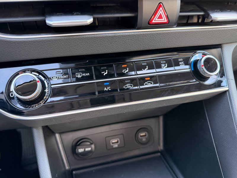 Hyundai Sonata pic #5787