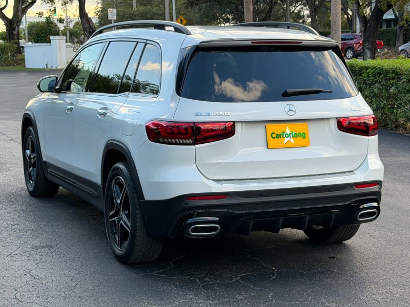 Mercedes-Benz GLB 250 for hire