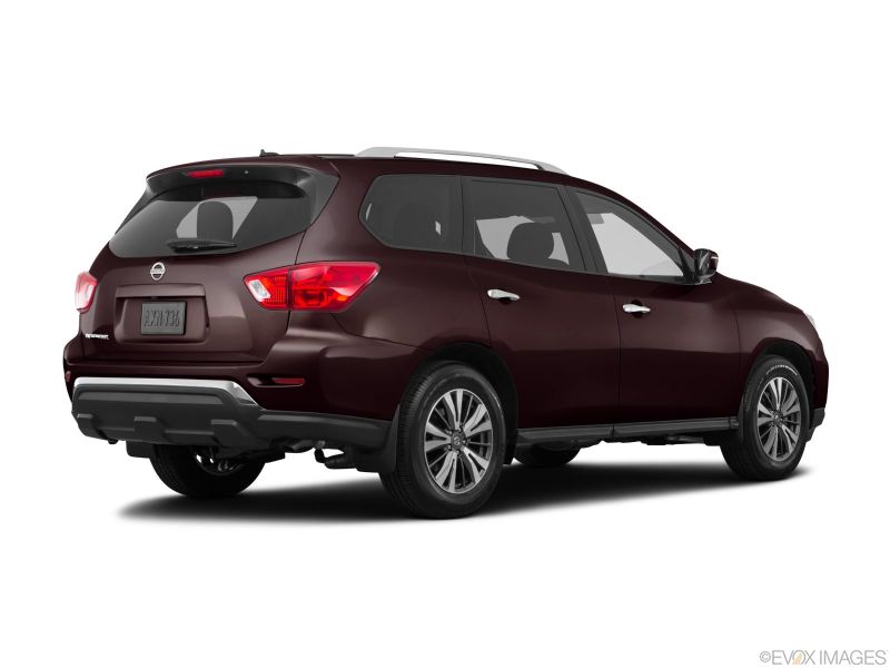 Nissan Pathfinder for rent