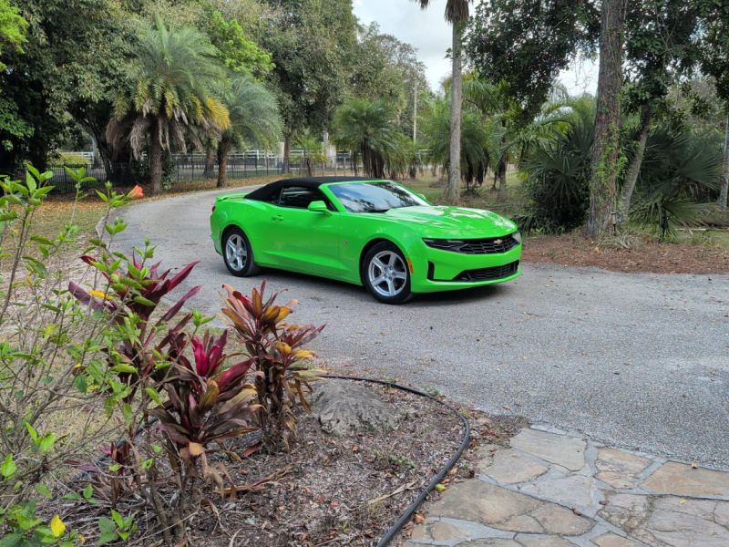 Chevrolet Camaro Convertible for rent