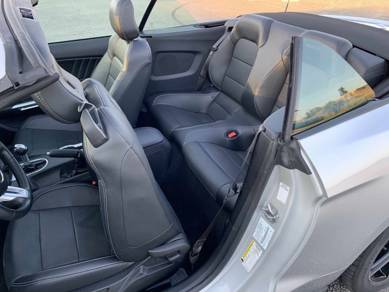 Ford Mustang pic #848