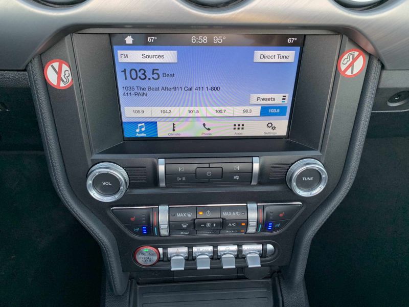 Ford Mustang pic #859