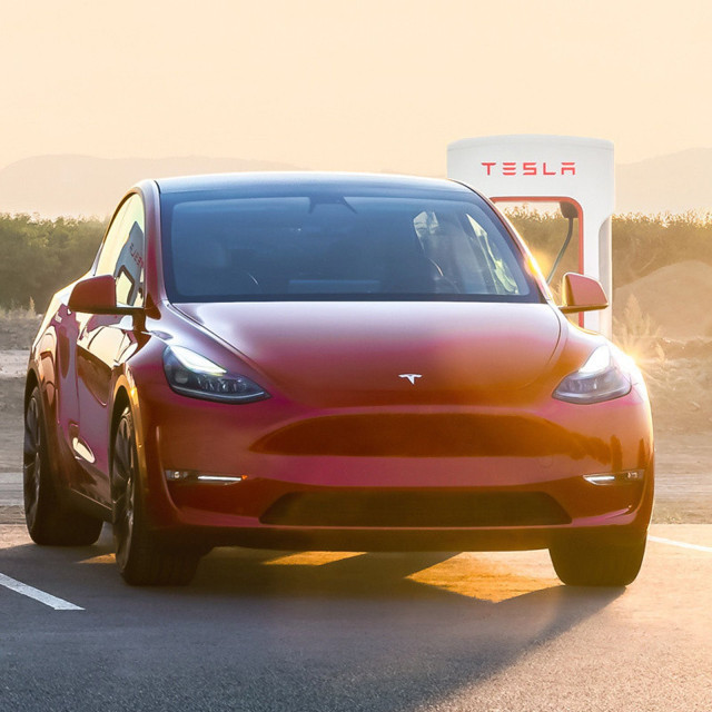 tesla for rent in miami