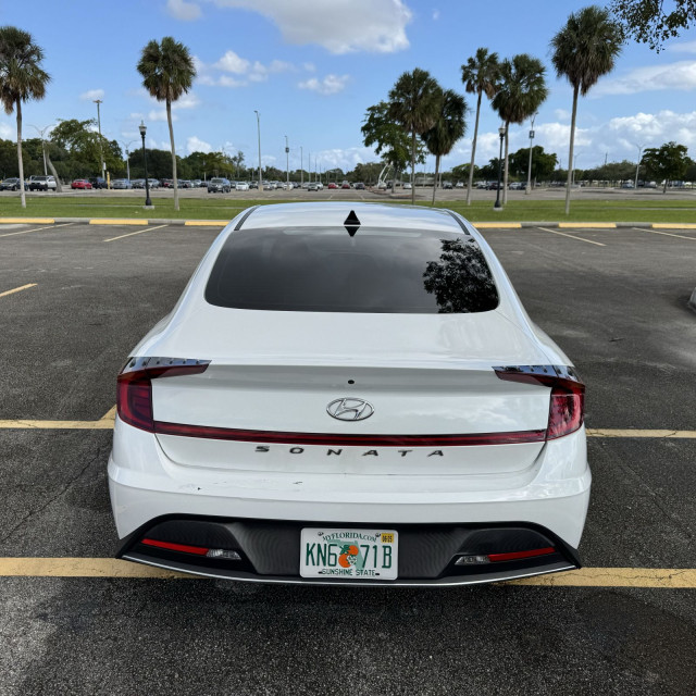rent hyundai miami