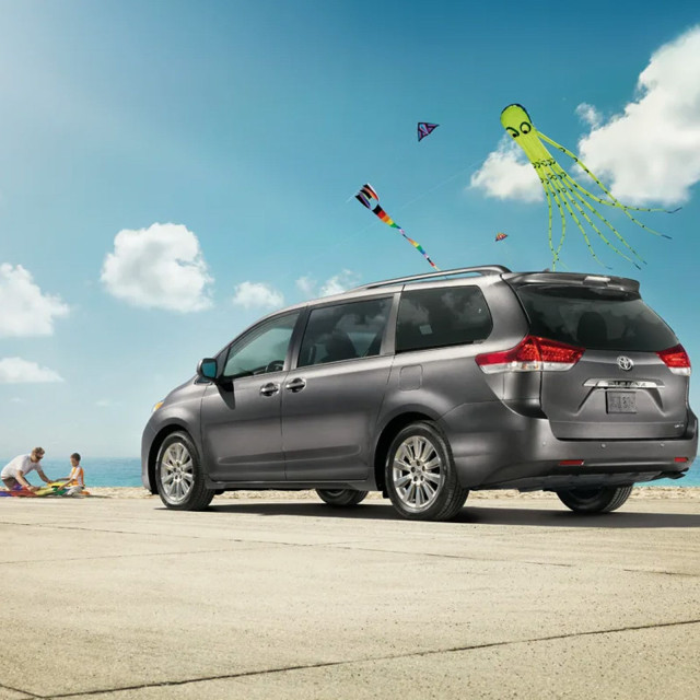 minivan rental in miami